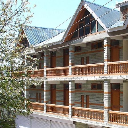 Hotel Arohi Vashist Екстер'єр фото