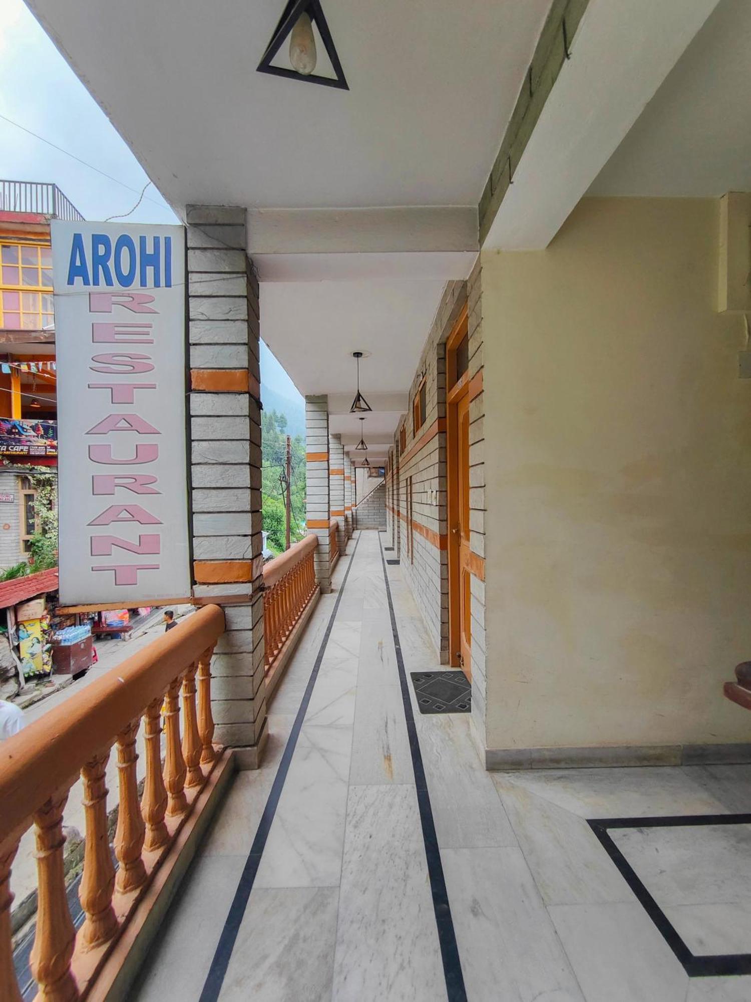 Hotel Arohi Vashist Екстер'єр фото